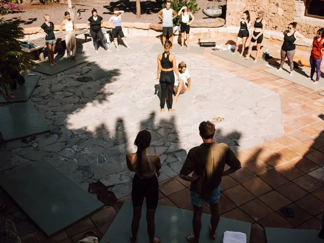 Reconnect Yourself Retreats & Coachings