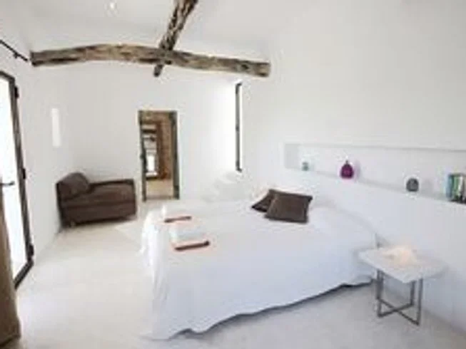 Ibiza