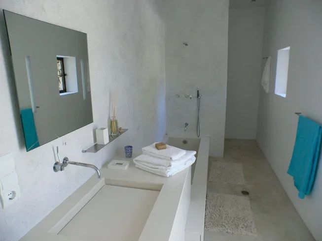  Ibiza