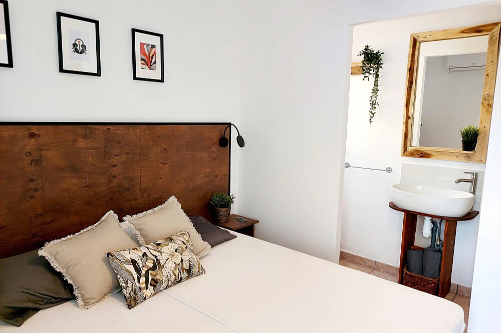TriYogi Yoga & Massage 