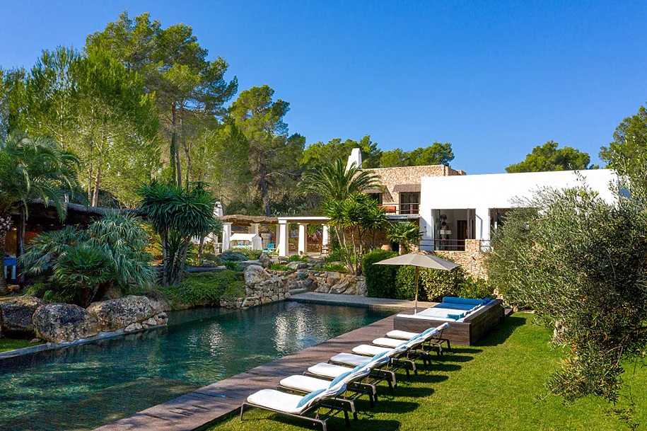  Ibiza