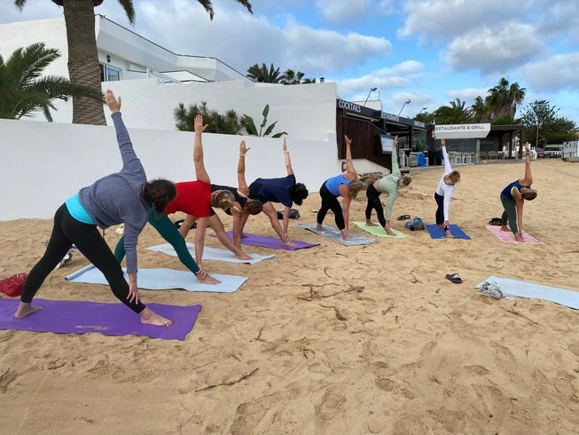Yoga Amigas