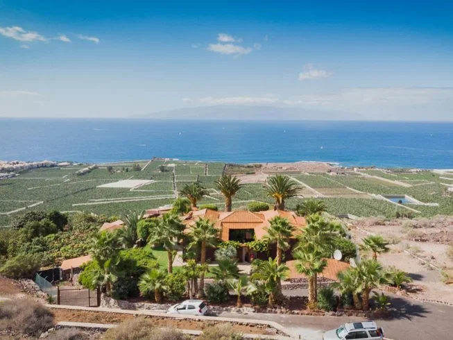 Yoga Teacher Training Tenerife 