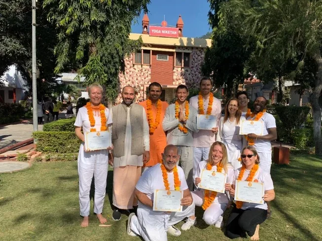 Yogi Amit NYC Spain