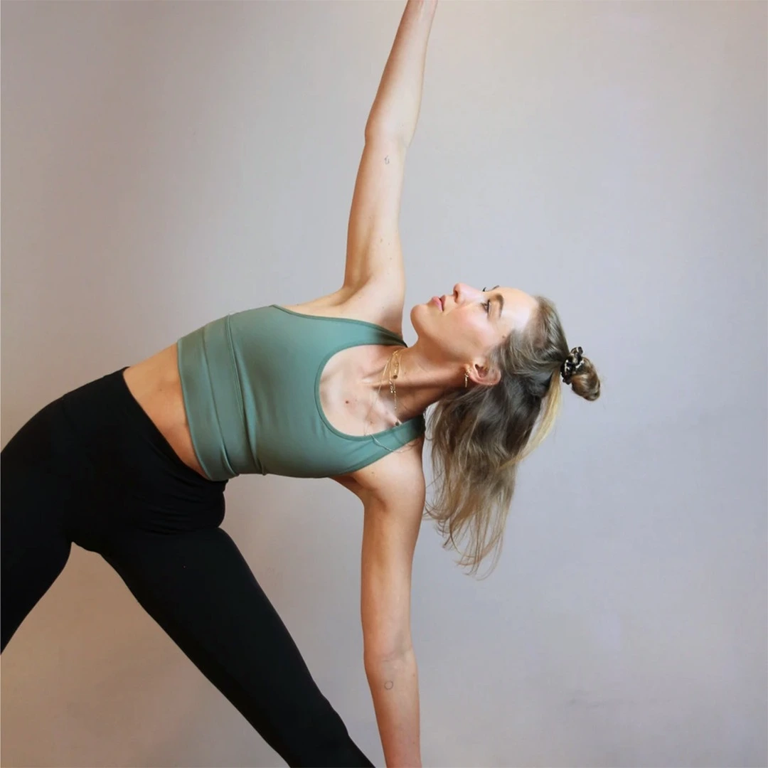 Komjun Naturheilkunde Frauengesundheit Yoga