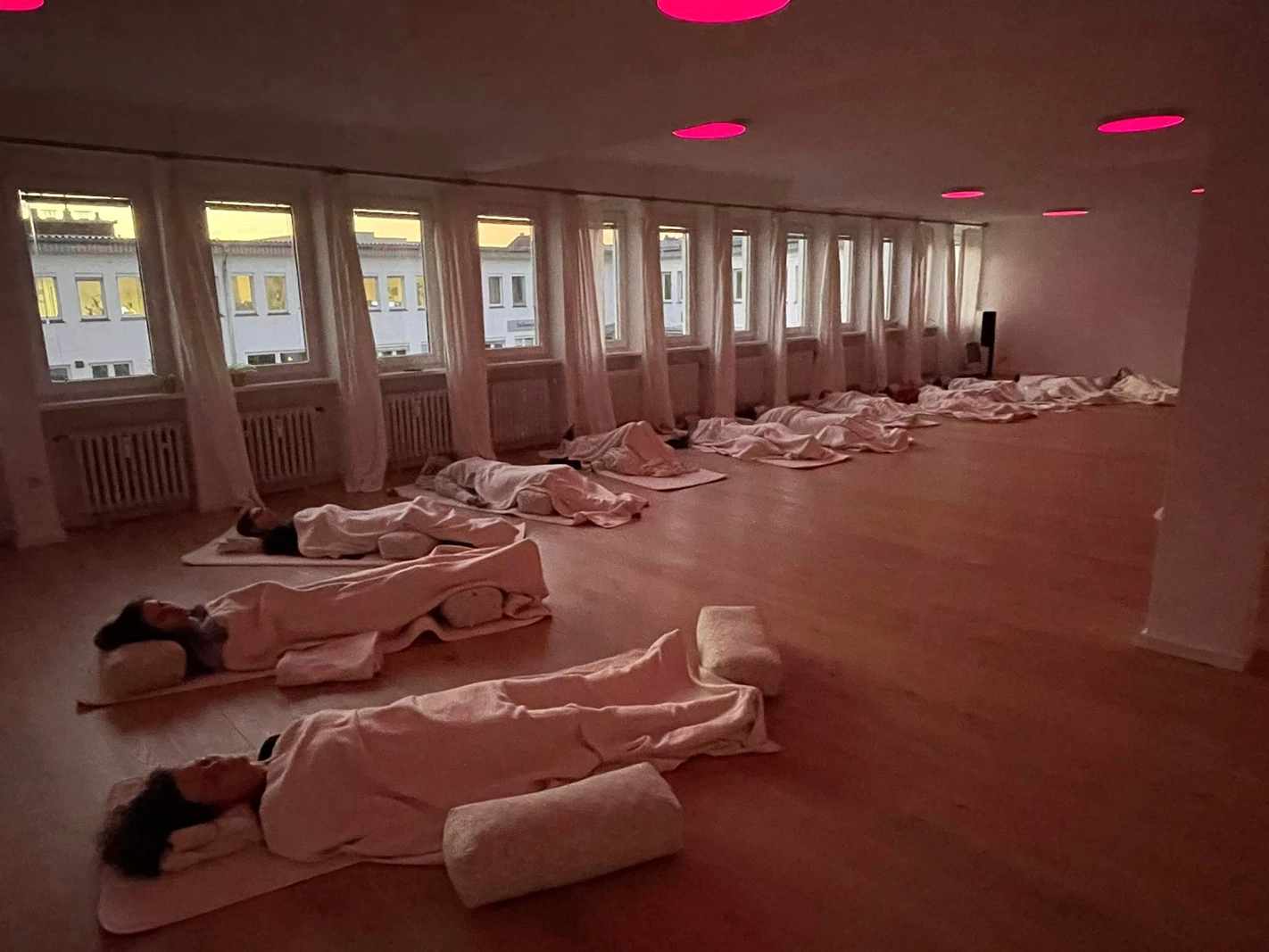 Loving Life Experience Cologne