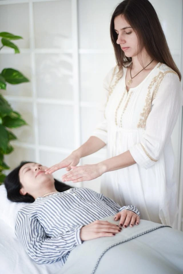 Om Room Meditation 