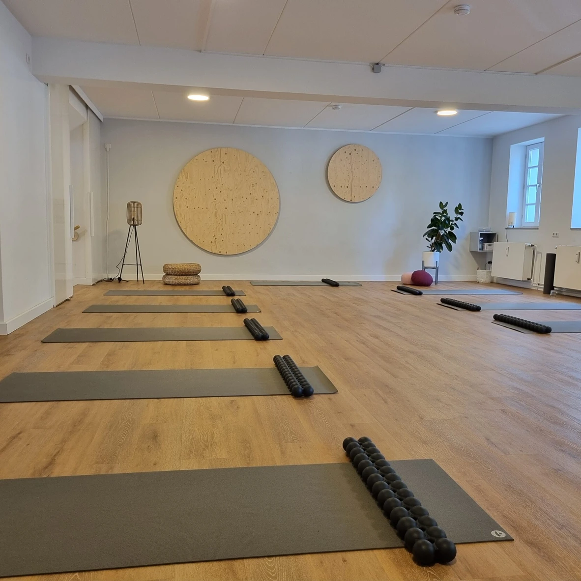 Pure - Studio Für Pilates Yoga Und Gesundheit