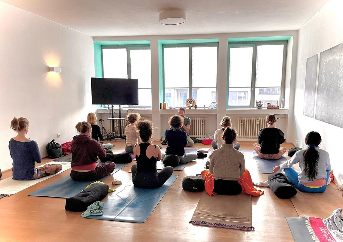 Santosha Yoga Köln