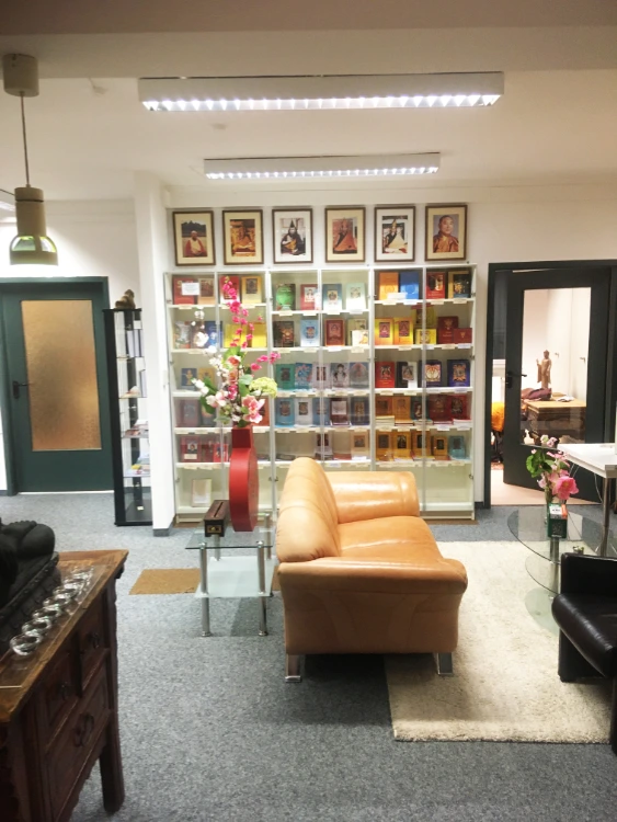 Sumati Kirti Buddhistisches Studienund Meditationszentrum Stuttgart