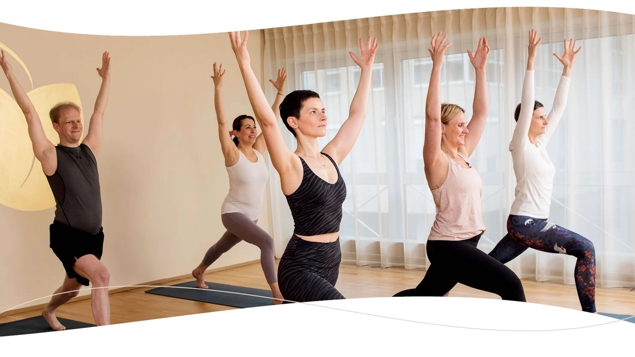 Yoga Lotus Flower - Claudia Dahnelt Frankfurt