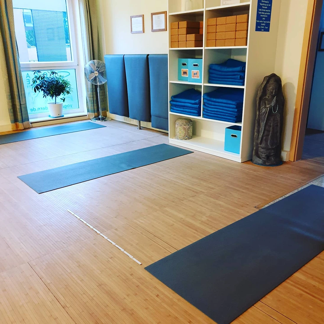 Yoga School Helene Reiff 