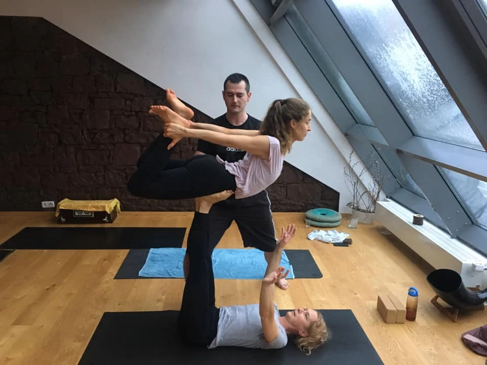 Yoga Studio Frankfurt - Health Coach Stephan Suh Germany