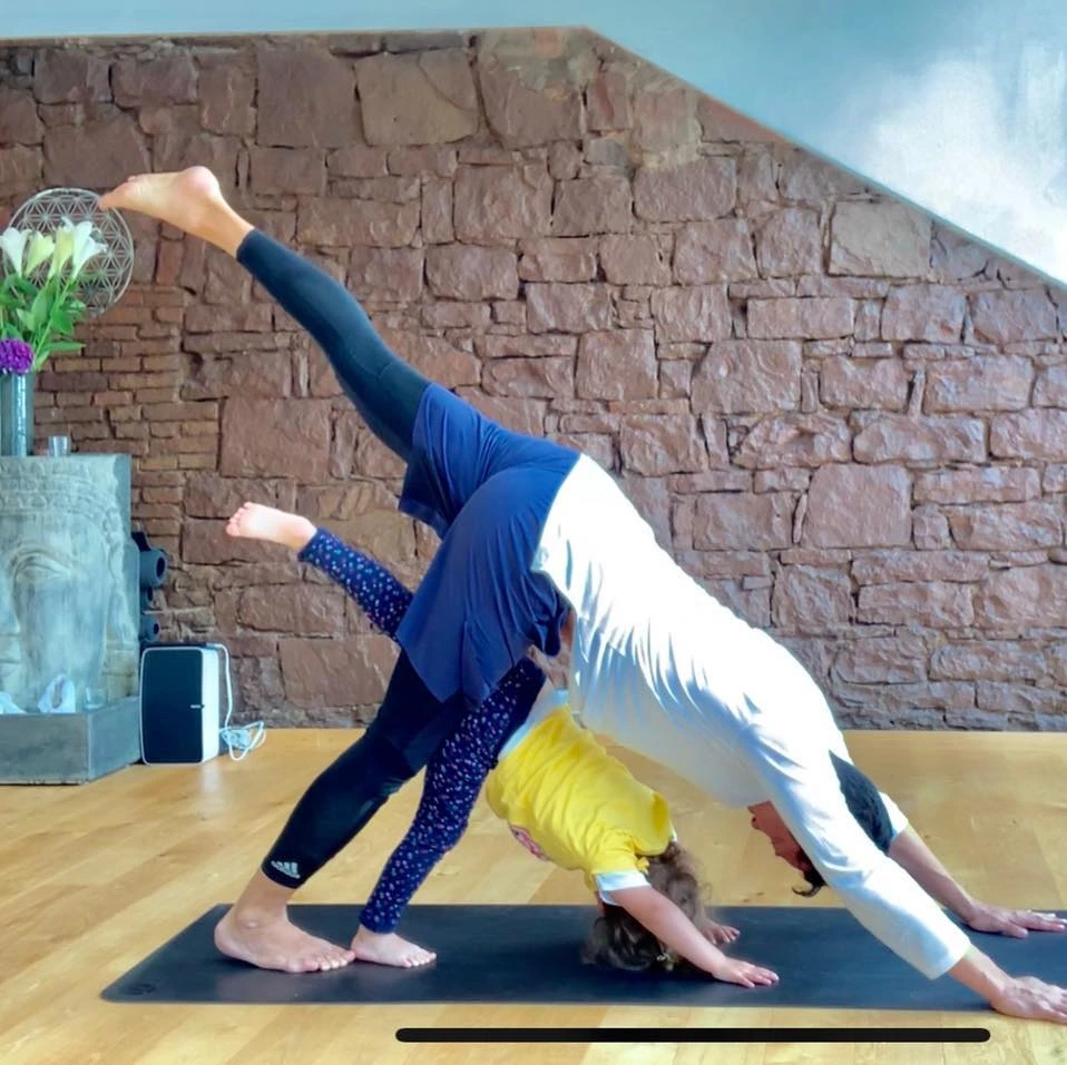 Yoga Studio Frankfurt - Health Coach Stephan Suh Germany