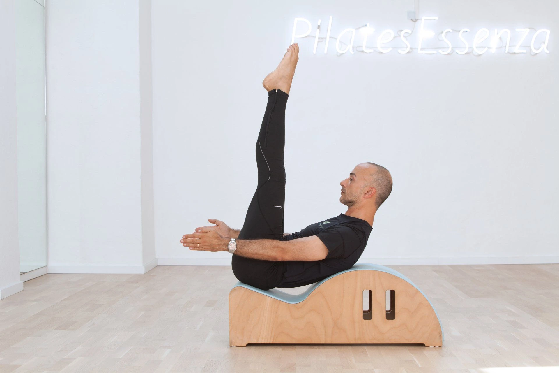 Pilates Essenza Düsseldorf Personal Training, Matten Und Geräte Kurse 