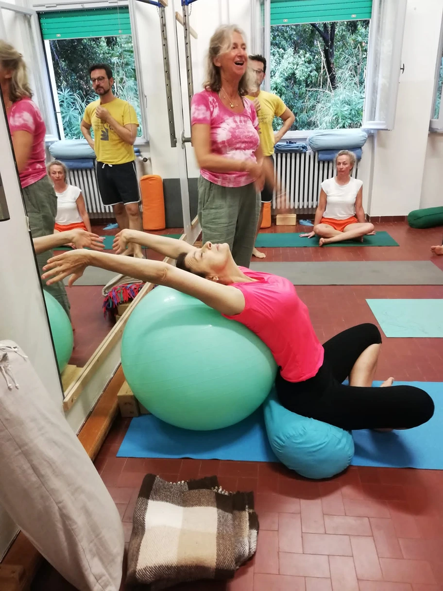 Iyengar Yoga - Paola Porta Casucci Florence
