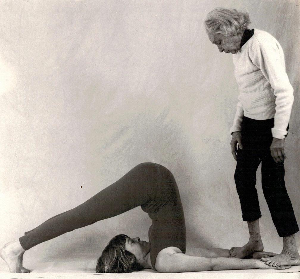 new yoga center - elizabeth pauncz 