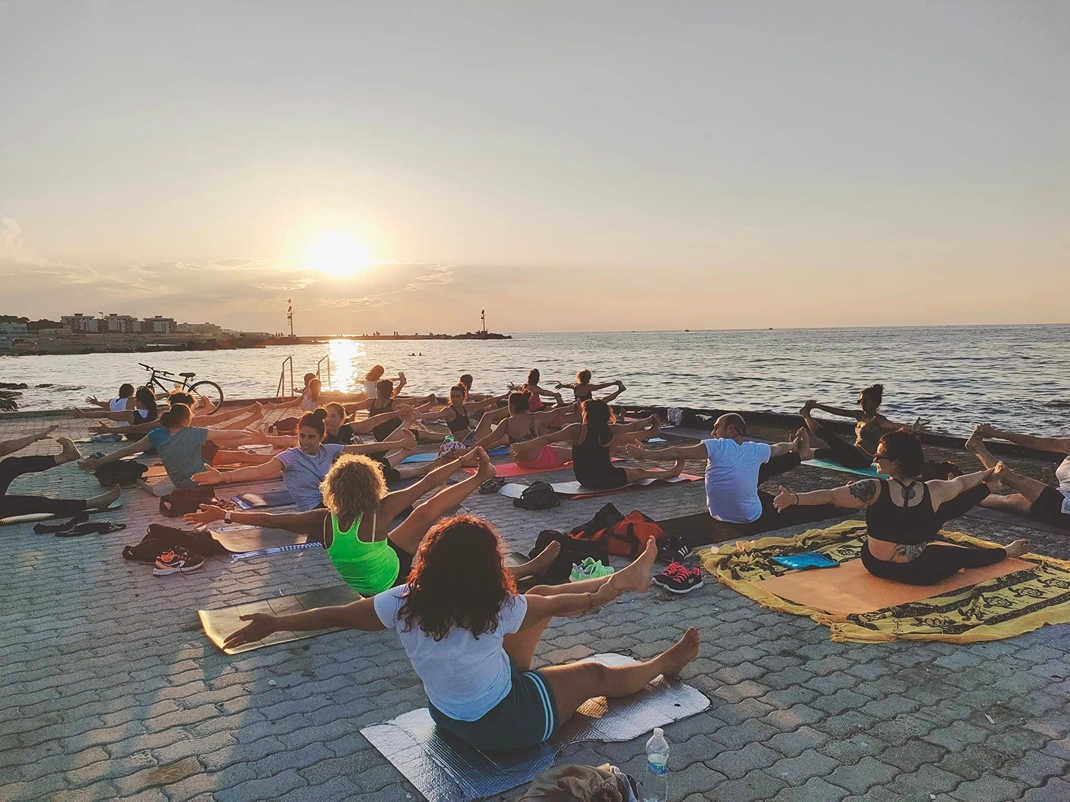 Centro Yoga Fissa Dimora asd