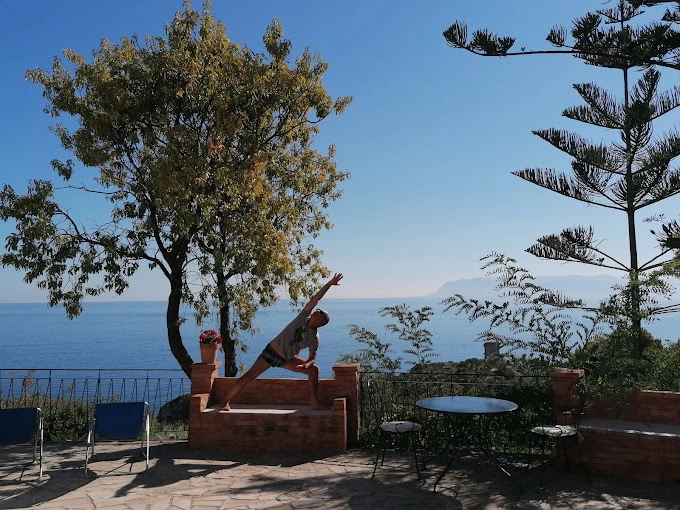 Yoga con Fabri Italy