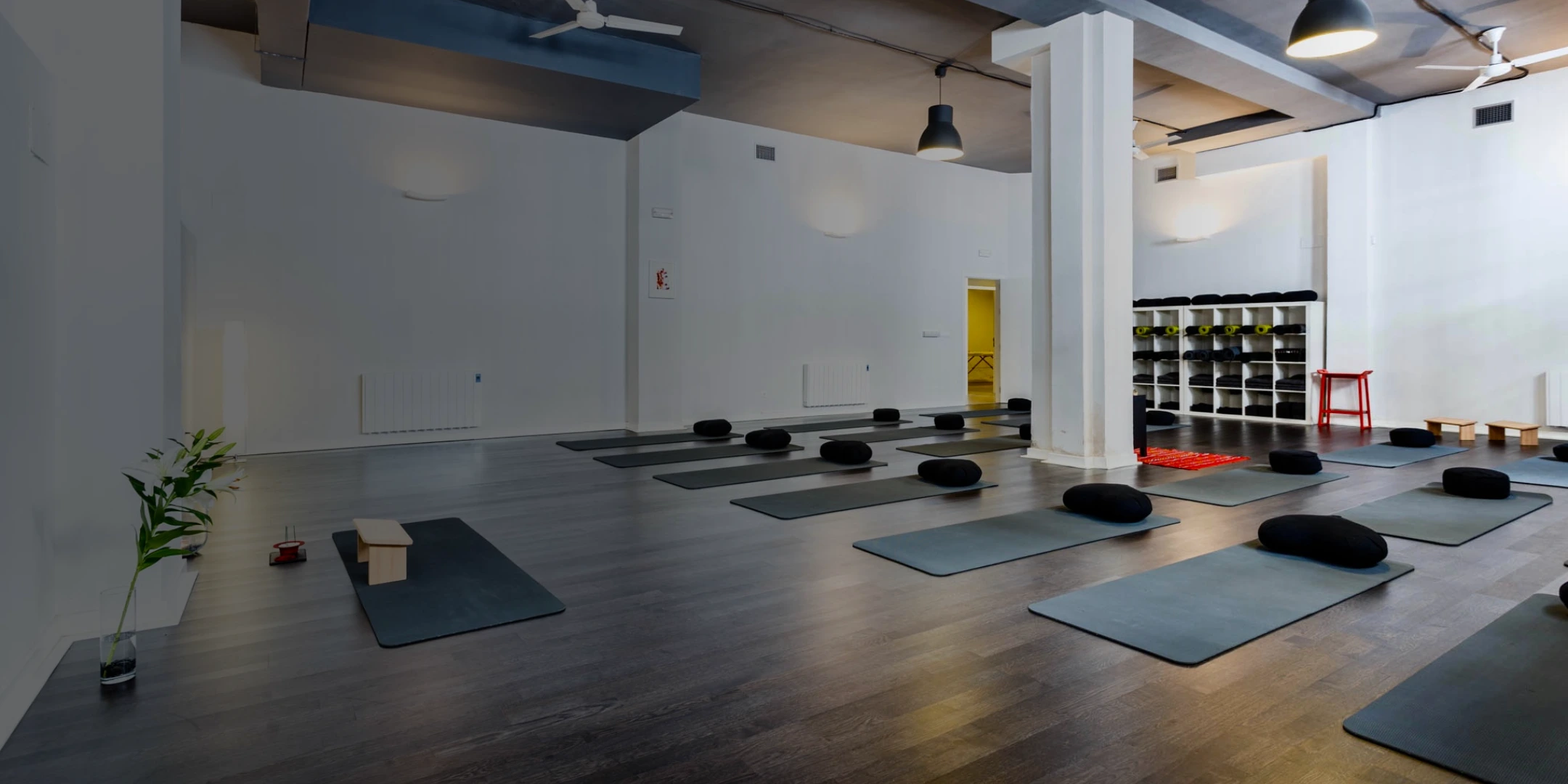 ESANA YOGA SL 