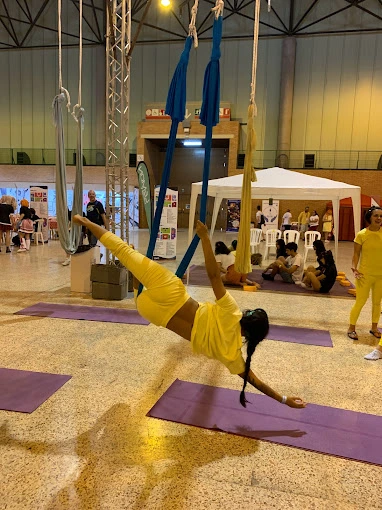 Yoga aereo sevilla Sevilla