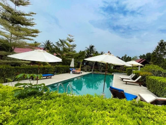 Molly Rose Yoga Thailand