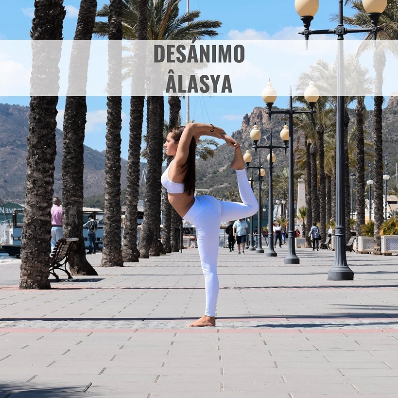 Retiro De Yoga y Formación Profesor De Yoga en India Spain