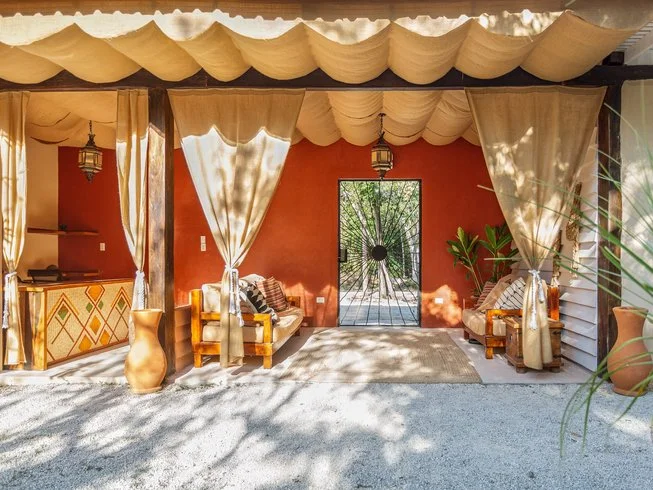  Mexico