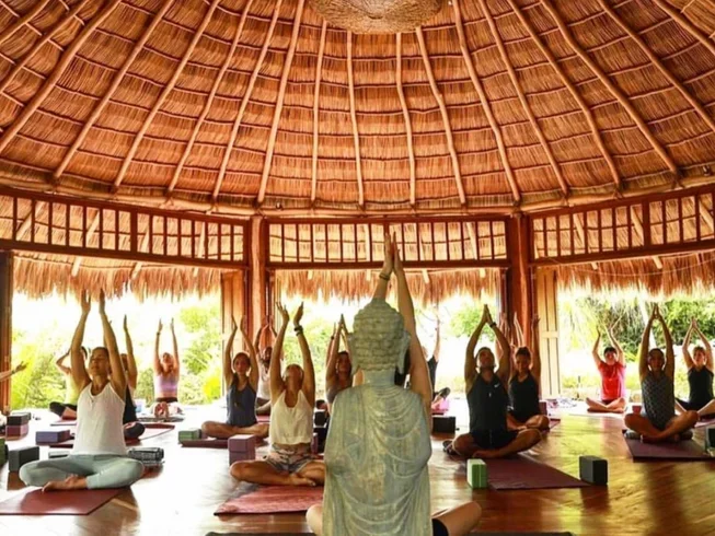 Ashlyn Bugbee Yoga