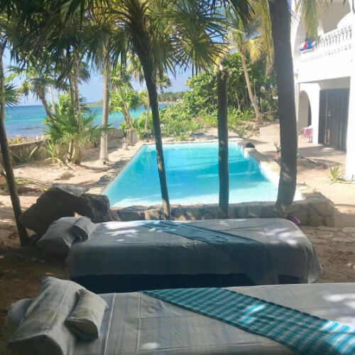  Mexico