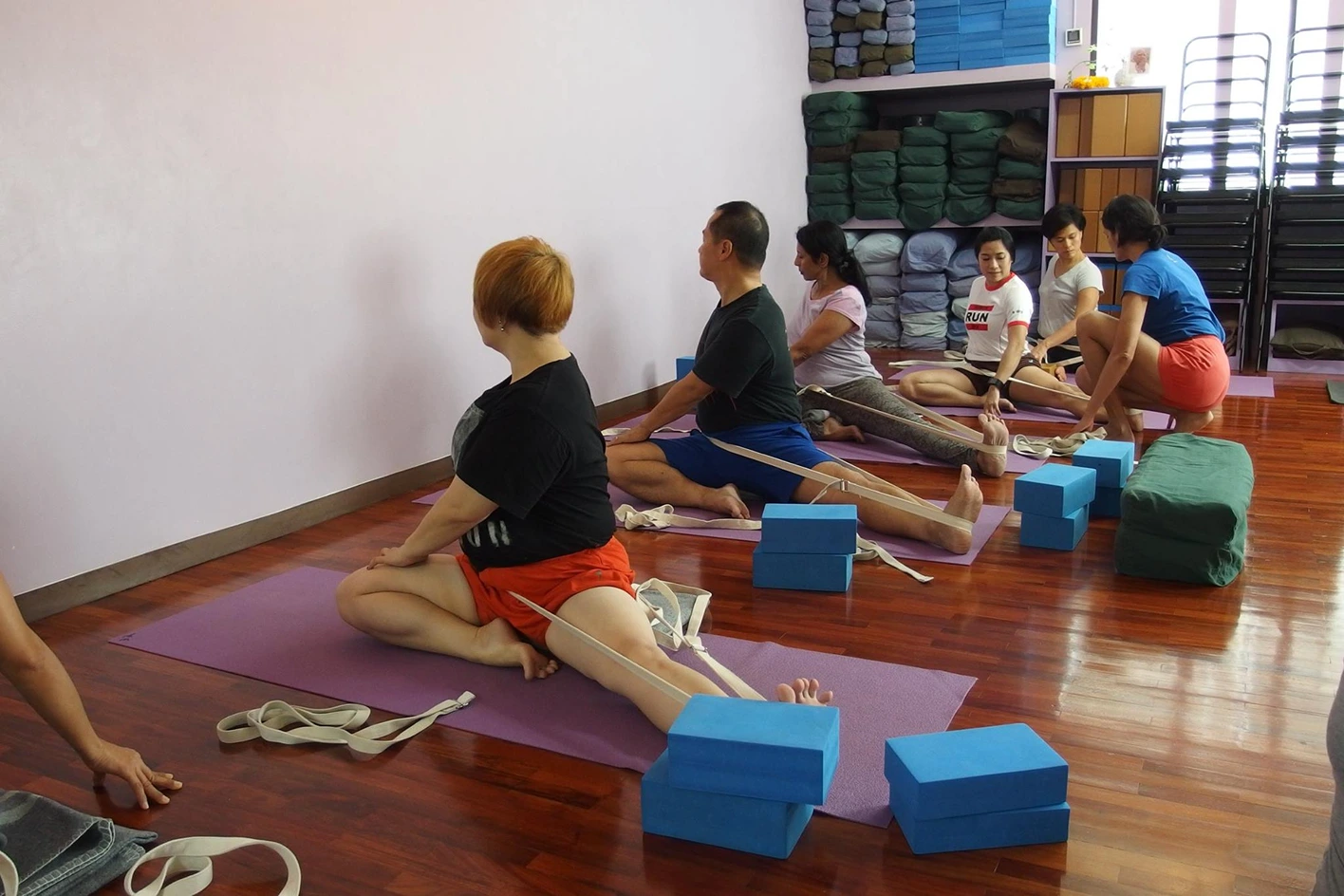 Iyengar Yoga Bangkok 