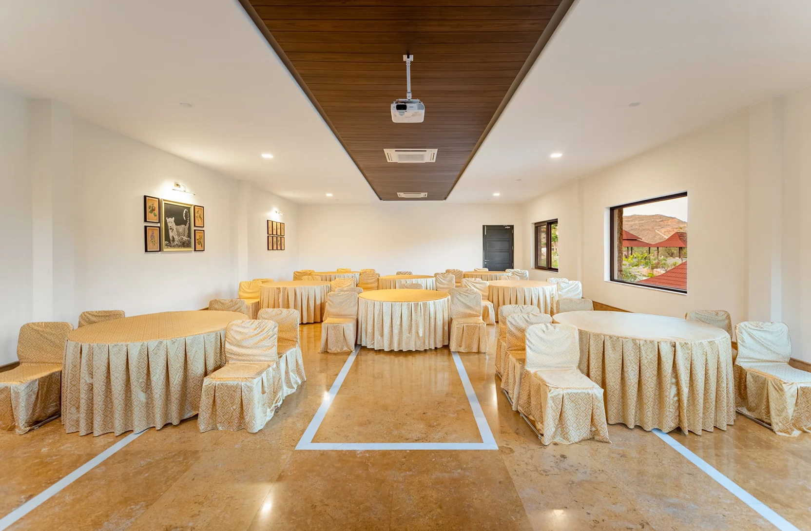 Sarasiruham Resort India