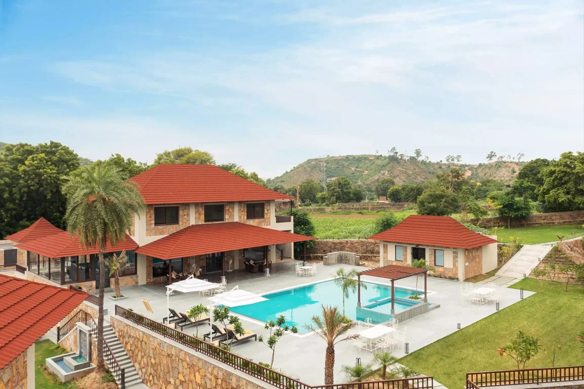 Sarasiruham Resort India
