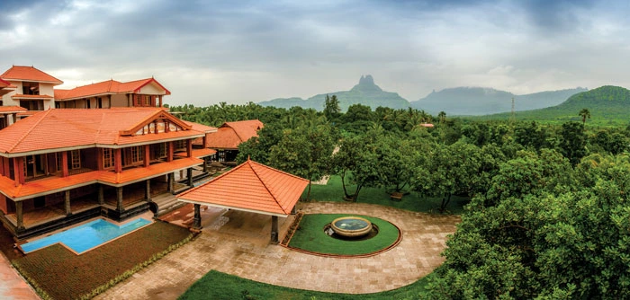  India