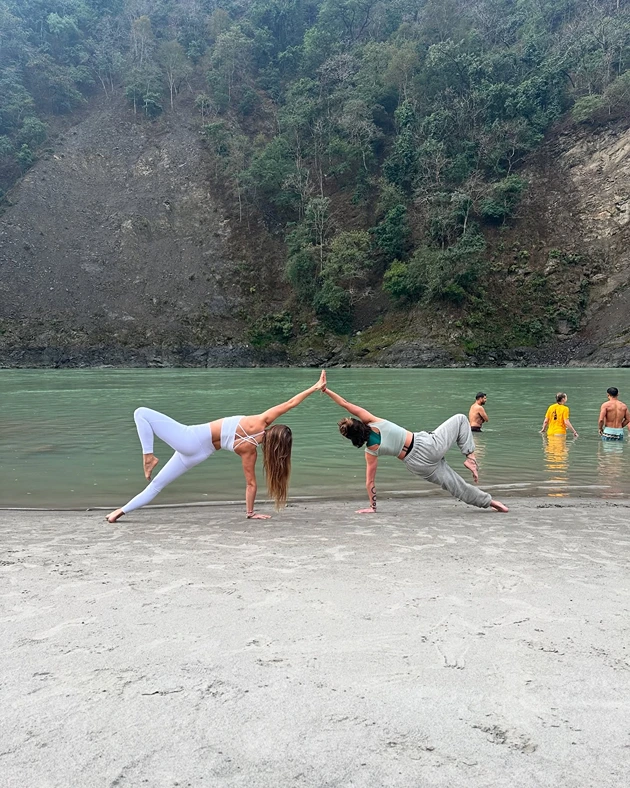  India