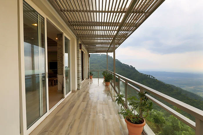 Moksha Himalaya Spa Resort India