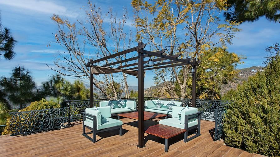 Suryavilas Luxury Resort and Spa 