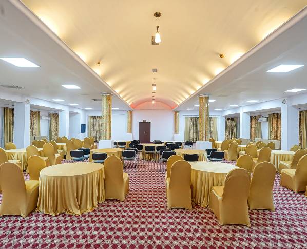 The Chinar Resort & Spa 