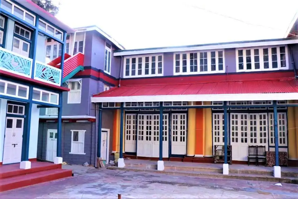 Solan Retreat 