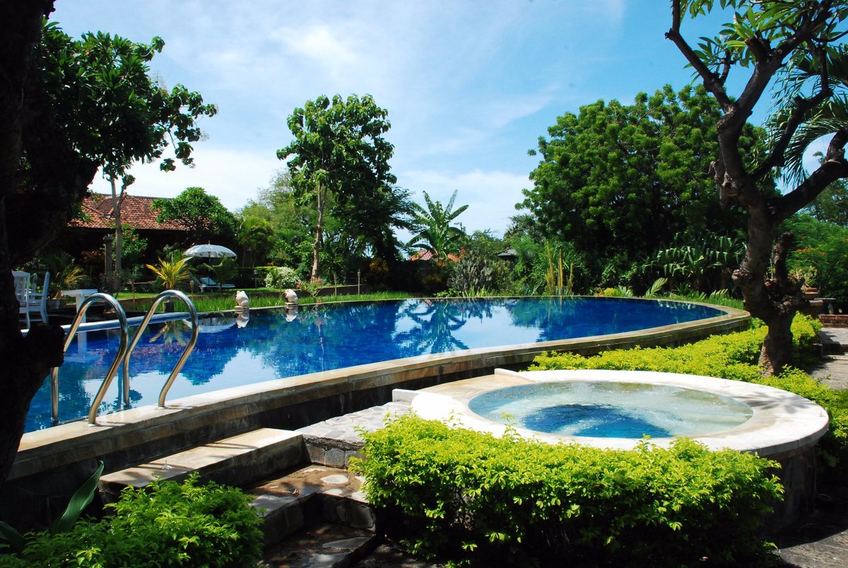  Bali