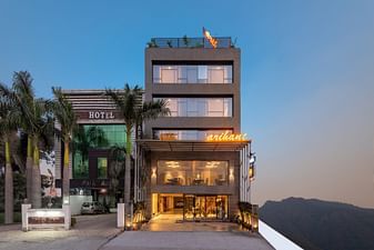 DLS Highland Resort and Spa Image
