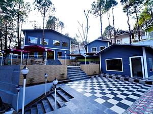 DLS Highland Resort and Spa 