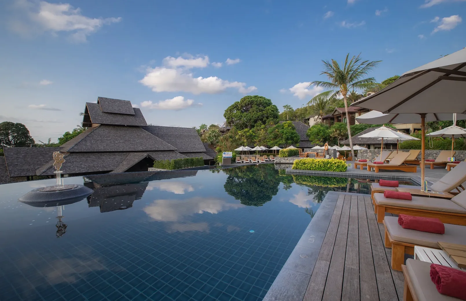 Nora Buri Samui Resort