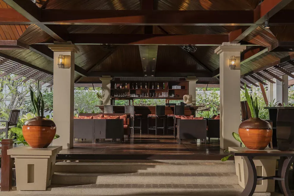 Ravindra Beach Resort & Spa 