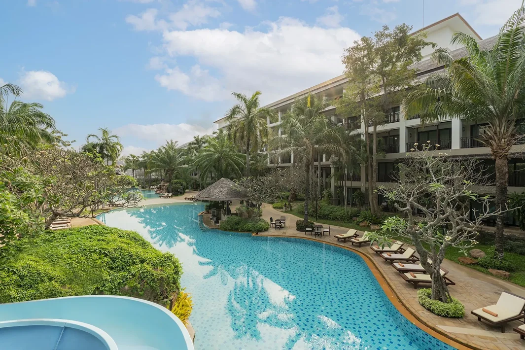Ravindra Beach Resort & Spa Pattaya