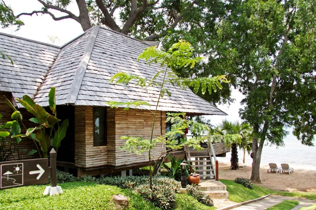 Sunset Park Resort & Spa