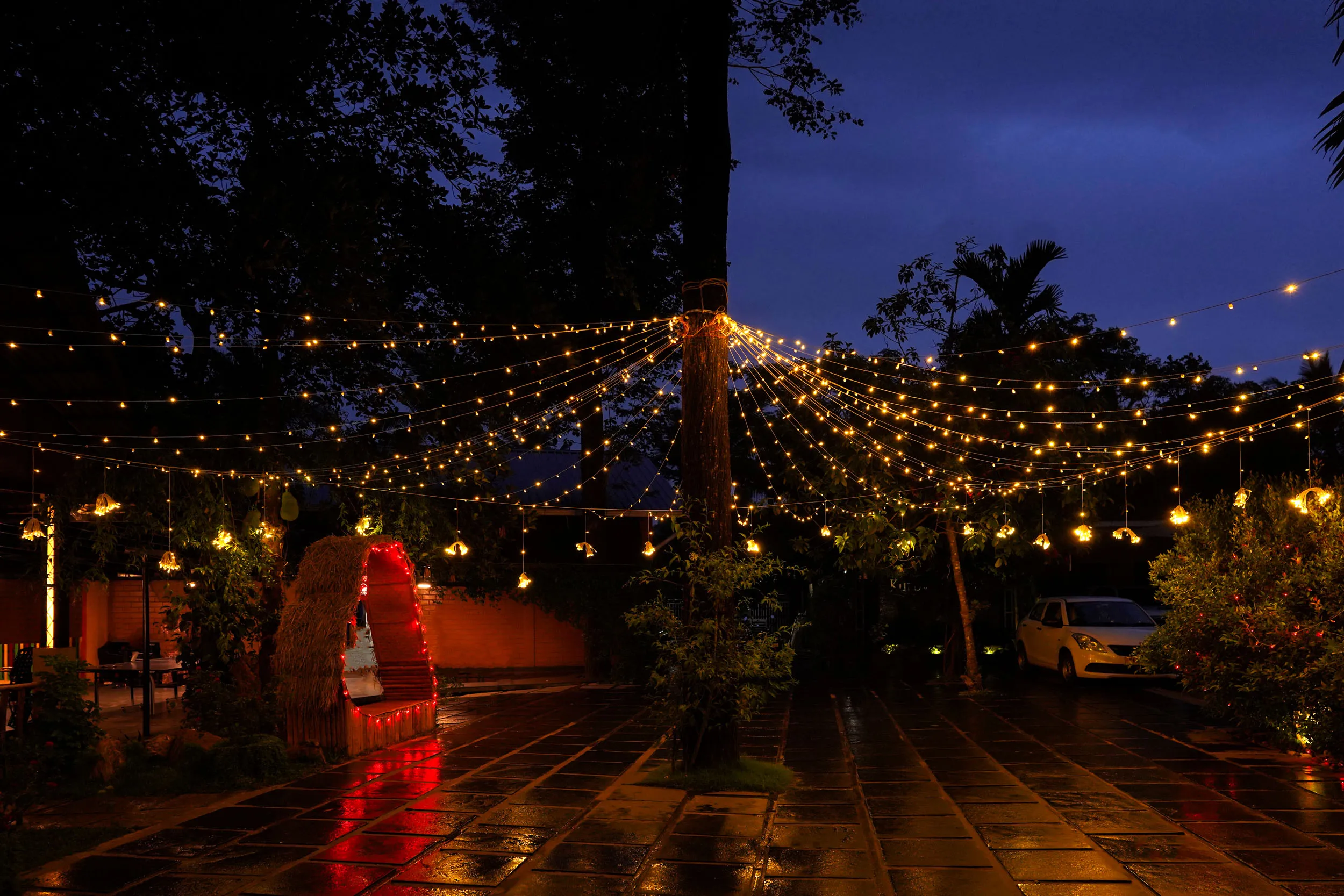 Kuruva Island Resort and Spa 