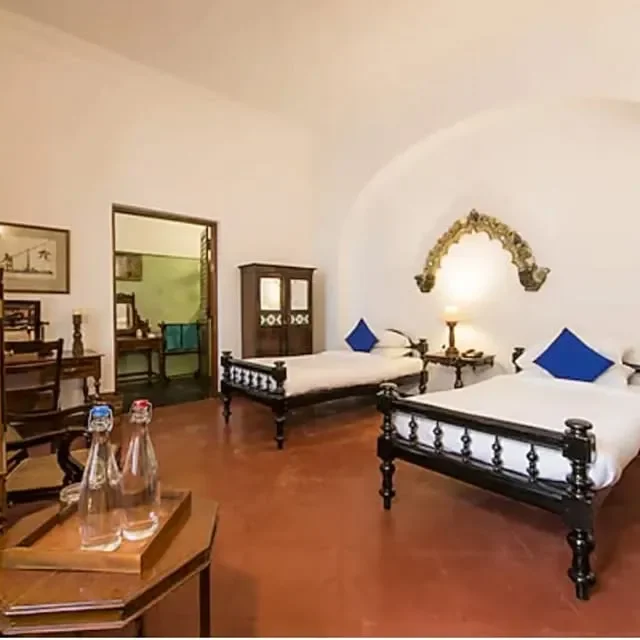  India