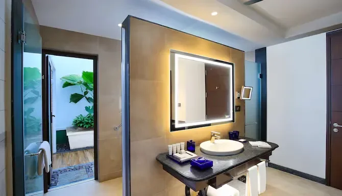 Radisson Resort 