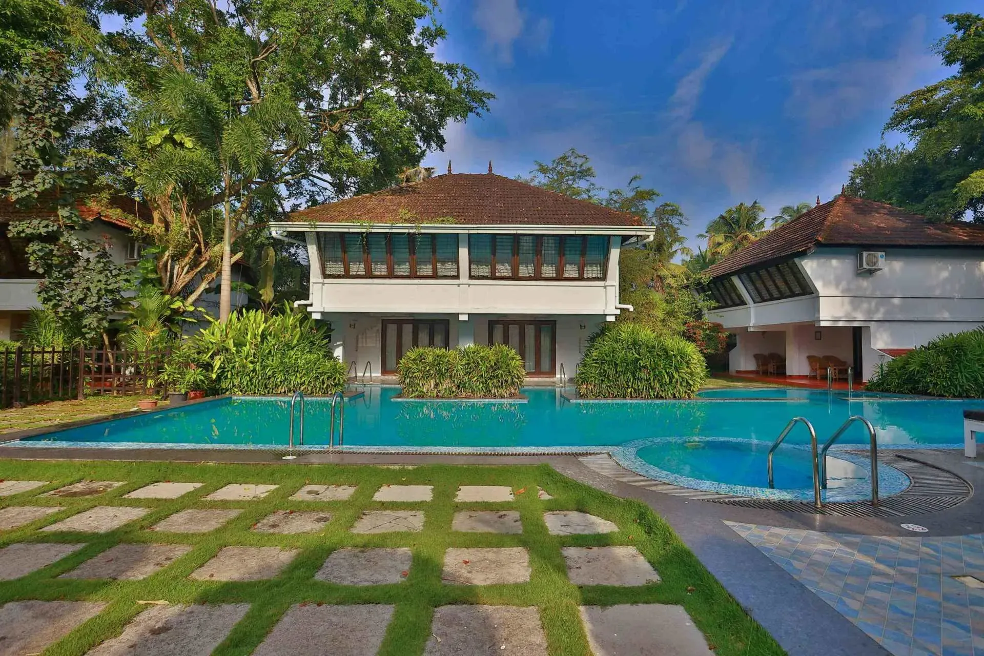 Nihara Resort & Spa Kochi Image